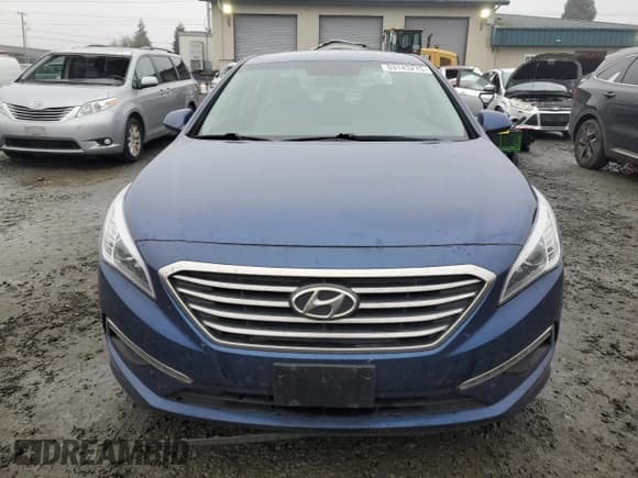 ✅ 2015 Hyundai Sonata SE • VIN: 5NPE24AF9FH057979 • Lot: 89143275. Listed on Copart with 85,280 mi. Free auction sales archive from the USA and detailed vehicle history report at DreamBid. Image 5.