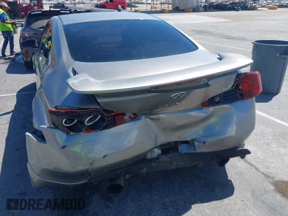 ✅ 2004 Infiniti G35 w/Leather • VIN: JNKCV54E44M812271 • Lot: 42787168. Wystawiony na IAAI z przebiegiem 206 150 mil. Bezpłatny archiwum sprzedaży aukcyjnych z USA i szczegółowy raport historii pojazdu na DreamBid. Zdjęcie 6.