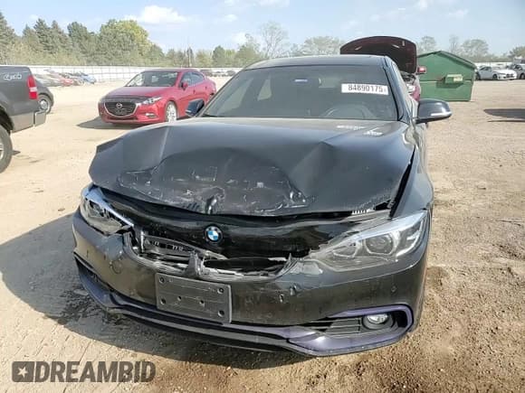 ✅ 2019 BMW 4 Series 430i xDrive • VIN: WBA4J3C50KBL08622 • Lot: 84890175. Listed on Copart with 75,771 mi. Free auction sales archive from the USA and detailed vehicle history report at DreamBid. Image 13.