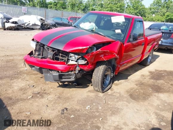 ✅ 2002 Chevrolet S-10 LS • VIN: 1GCCS145728190662 • Лот: 42476375. Опубликован ранее на IAAI с пробегом 162 907 миль. Бесплатный доступ к архиву аукционных продаж из США и подробный отчёт об истории автомобиля на DreamBid. Изображение 6.