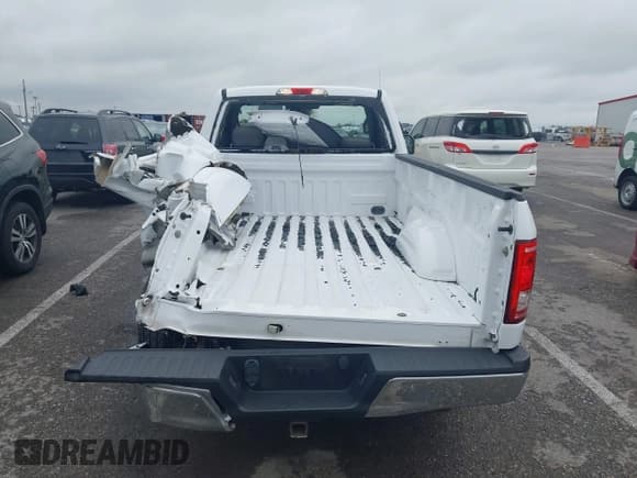 ✅ 2017 Ford F-150 XL • VIN: 1FTMF1C83HKC32096 • Лот: 43270446. Опубликован ранее на IAAI с пробегом 207 469 миль. Бесплатный доступ к архиву аукционных продаж из США и подробный отчёт об истории автомобиля на DreamBid. Изображение 16.