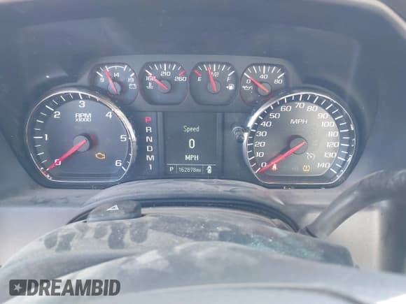 ✅ 2015 Chevrolet Silverado 2500HD Work Truck • VIN: 1GC2KUEG6FZ523396 • Lot: 38620400. Wystawiony na IAAI z przebiegiem 162 878 mil. Bezpłatny archiwum sprzedaży aukcyjnych z USA i szczegółowy raport historii pojazdu na DreamBid. Zdjęcie 7.