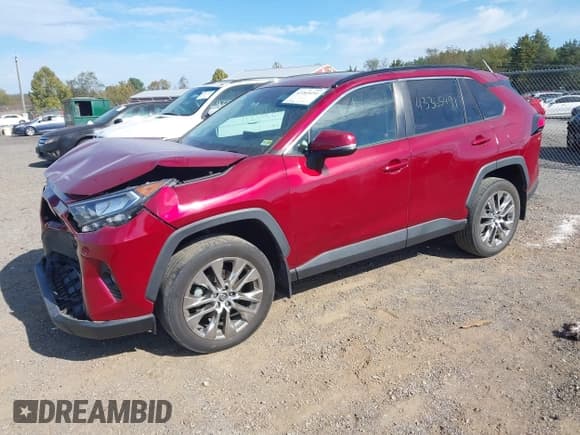 ✅ 2020 Toyota RAV4 XLE Premium • VIN: 2T3A1RFV7LW139907 • Lot: 43365491. Listed on IAAI with 50,309 mi. Free auction sales archive from the USA and detailed vehicle history report at DreamBid. Image 17.