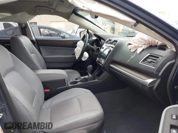 ✅ 2018 Subaru Outback Limited • VIN: 4S4BSANC1J3360434 • Lot: 43593272. Listed on IAAI with 120,442 mi. Free auction sales archive from the USA and detailed vehicle history report at DreamBid. Image 5.
