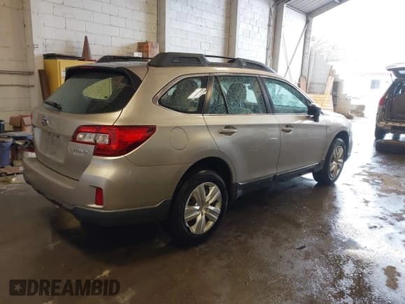 ✅ 2015 Subaru Outback 2.5i • VIN: 4S4BSAACXF3295161 • Lot: 42020512. Wystawiony na IAAI z przebiegiem 79 937 mil. Bezpłatny archiwum sprzedaży aukcyjnych z USA i szczegółowy raport historii pojazdu na DreamBid. Zdjęcie 4.