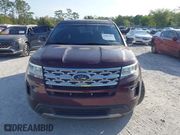✅ 2018 Ford Explorer XLT • VIN: 1FM5K7D82JGC80825 • Lot: 42007604. Wystawiony na IAAI z przebiegiem 85 032 mil. Bezpłatny archiwum sprzedaży aukcyjnych z USA i szczegółowy raport historii pojazdu na DreamBid. Zdjęcie 13.