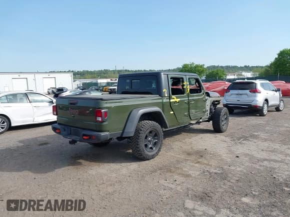 ✅ 2021 Jeep Gladiator Mojave • VIN: 1C6JJTEG2ML565676 • Lot: 42165604. Wystawiony na IAAI z przebiegiem 59 039 mil. Bezpłatny archiwum sprzedaży aukcyjnych z USA i szczegółowy raport historii pojazdu na DreamBid. Zdjęcie 4.