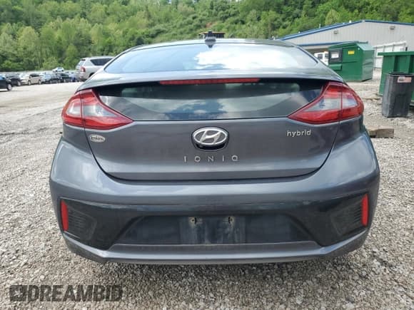 ✅ 2017 Hyundai Ioniq SEL • VIN: KMHC75LC2HU021458 • Lot: 55114745. Wystawiony na Copart z przebiegiem 151 993 mil. Bezpłatny archiwum sprzedaży aukcyjnych z USA i szczegółowy raport historii pojazdu na DreamBid. Zdjęcie 6.