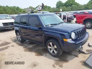 ✅ 2017 Jeep Patriot High Altitude • VIN: 1C4NJPFA0HD136645 • Lot: 42471685. Wystawiony na IAAI z przebiegiem 77 540 mil. Bezpłatny archiwum sprzedaży aukcyjnych z USA i szczegółowy raport historii pojazdu na DreamBid. Zdjęcie 1.