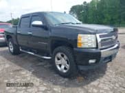 ✅ 2007 Chevrolet Silverado 1500 1LT • VIN: 2GCEC13J971689624 • Lot: 42121216. Wystawiony na IAAI z przebiegiem 171 156 mil. Bezpłatny archiwum sprzedaży aukcyjnych z USA i szczegółowy raport historii pojazdu na DreamBid. Zdjęcie 1.