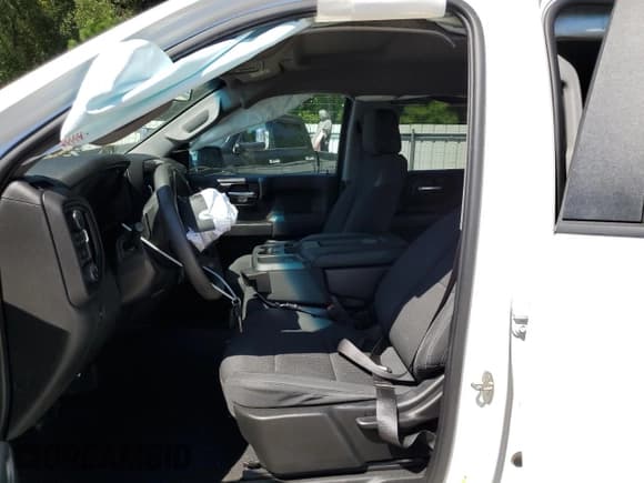 ✅ 2020 Chevrolet Silverado 1500 Custom • VIN: 3GCUYBEF6LG104558 • Lot: 70429965. Listed on Copart with 101,613 mi. Free auction sales archive from the USA and detailed vehicle history report at DreamBid. Image 7.