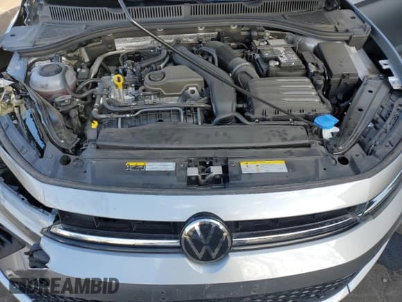 ✅ 2025 Volkswagen Jetta SE • VIN: 3VW7X7BU9SM031232 • Lot: 84294915. Listed on Copart with 15,881 mi. Free auction sales archive from the USA and detailed vehicle history report at DreamBid. Image 11.