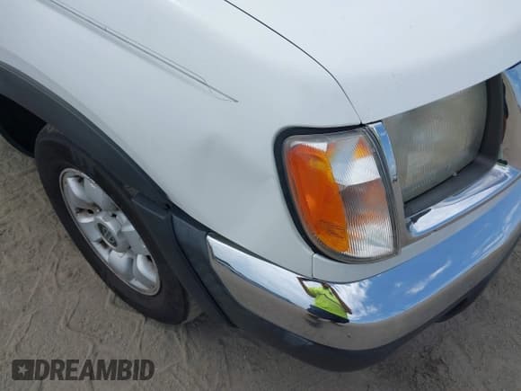 ✅ 1998 Nissan Frontier XE • VIN: 1N6DD26S5WC317688 • Lot: 43268491. Listed on IAAI with 188,037 mi. Free auction sales archive from the USA and detailed vehicle history report at DreamBid. Image 6.