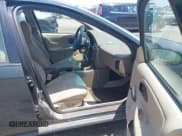 ✅ 2000 Saturn SL • VIN: 1G8ZH5280YZ180615 • Lot: 42491523. Wystawiony na IAAI z przebiegiem 157 550 mil. Bezpłatny archiwum sprzedaży aukcyjnych z USA i szczegółowy raport historii pojazdu na DreamBid. Zdjęcie 5.