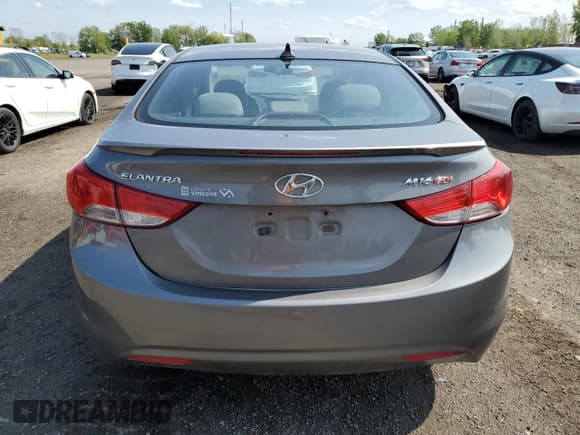 ✅ 2013 Hyundai Elantra Limited • VIN: 5NPDH4AE7DH176564 • Lot: 71714245. Listed on Copart with 204,736 mi. Free auction sales archive from the USA and detailed vehicle history report at DreamBid. Image 6.