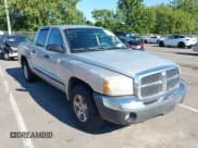 ✅ 2005 Dodge Dakota SLT • VIN: 1D7HW48N05S177433 • Lot: 43024048. Listed on IAAI with 141,066 mi. Free auction sales archive from the USA and detailed vehicle history report at DreamBid. Image 1.