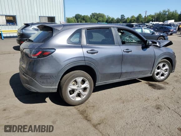 ✅ 2025 Honda HR-V LX • VIN: 3CZRZ2H39SM738901 • Лот: 65193345. Опубликован ранее на Copart с пробегом 23 947 миль. Бесплатный доступ к архиву аукционных продаж из США и подробный отчёт об истории автомобиля на DreamBid. Изображение 3.