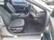 2020 Toyota Camry SE with VIN 4T1G11BKXLU009460, listed as a IAAI auction lot 42907075 with 43,495 mi miles and . Bid and sale history available at DreamBid. Image 5.