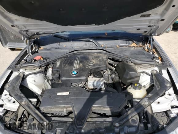 ✅ 2014 BMW 4 Series 428i xDrive • VIN: WBA3T1C58EPS98357 • Лот: 78603674. Опубликован ранее на Copart с пробегом 185 361 миль. Бесплатный доступ к архиву аукционных продаж из США и подробный отчёт об истории автомобиля на DreamBid. Изображение 11.