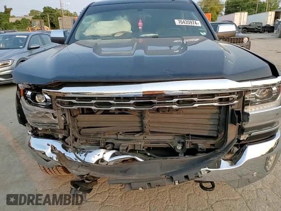 ✅ 2018 Chevrolet Silverado 1500 LTZ • VIN: 3GCUKSEC6JG551749 • Лот: 70435974. Опубликован ранее на Copart с пробегом 151 536 миль. Бесплатный доступ к архиву аукционных продаж из США и подробный отчёт об истории автомобиля на DreamBid. Изображение 11.