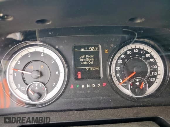 2021 Ram 1500 Tradesman с VIN 1C6RR6FG9MS527007, выставлен на аукционе Copart как лот 85549755 с пробегом 51 087 миль миль и Списание • Salvage title. История ставок и продаж доступна на DreamBid. Изображение 9.