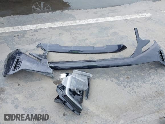 ✅ 2023 GMC Sierra 1500 Elevation • VIN: 3GTPHCEK5PG217536 • Lot: 42545012. Listed on IAAI with 31,571 mi. Free auction sales archive from the USA and detailed vehicle history report at DreamBid. Image 12.