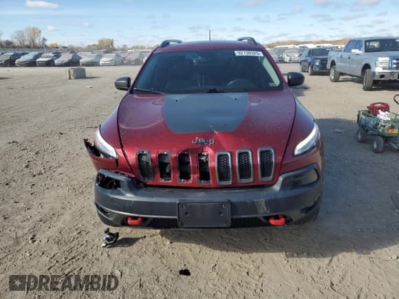 ✅ 2015 Jeep Cherokee Trailhawk • VIN: 1C4PJMBS8FW549081 • Lot: 92130325. Listed on Copart with 157,279 mi. Free auction sales archive from the USA and detailed vehicle history report at DreamBid. Image 5.