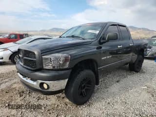 ✅ 2007 Dodge 1500 SLT • VIN: 1D7HU18P07J622347 • Лот: 71245365. Опубликован ранее на Copart с пробегом 214 175 миль. Бесплатный доступ к архиву аукционных продаж из США и подробный отчёт об истории автомобиля на DreamBid. Изображение 1.