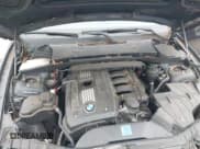 ✅ 2009 BMW 1 Series 128i • VIN: WBAUL73529VJ76246 • Lot: 43643445. Wystawiony na IAAI z przebiegiem 199 291 mil. Bezpłatny archiwum sprzedaży aukcyjnych z USA i szczegółowy raport historii pojazdu na DreamBid. Zdjęcie 10.