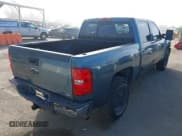 ✅ 2007 Chevrolet Silverado 1500 1LT • VIN: 2GCEK13M471621731 • Lot: 43596019. Listed on IAAI with 217,416 mi. Free auction sales archive from the USA and detailed vehicle history report at DreamBid. Image 4.