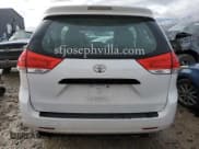 ✅ 2012 Toyota Sienna • VIN: 5TDZK3DC6CS266888 • Lot: 41526344. Listed on Copart with 167,705 mi. Free auction sales archive from the USA and detailed vehicle history report at DreamBid. Image 6.