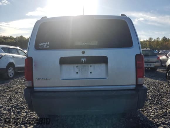 ✅ 2007 Dodge Nitro SXT • VIN: 1D8GT28K67W544289 • Lot: 85746485. Wystawiony na Copart z przebiegiem 308 577 mil. Bezpłatny archiwum sprzedaży aukcyjnych z USA i szczegółowy raport historii pojazdu na DreamBid. Zdjęcie 6.