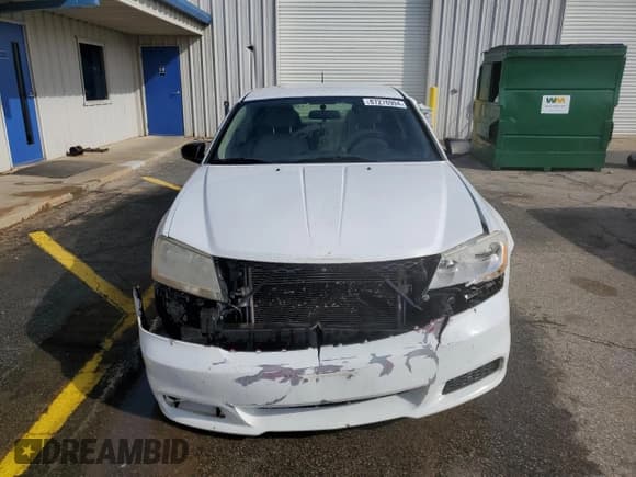 ✅ 2014 Dodge Avenger SE • VIN: 1C3CDZAB7EN109348 • Lot: 87276994. Wystawiony na Copart z przebiegiem 161 387 mil. Bezpłatny archiwum sprzedaży aukcyjnych z USA i szczegółowy raport historii pojazdu na DreamBid. Zdjęcie 5.