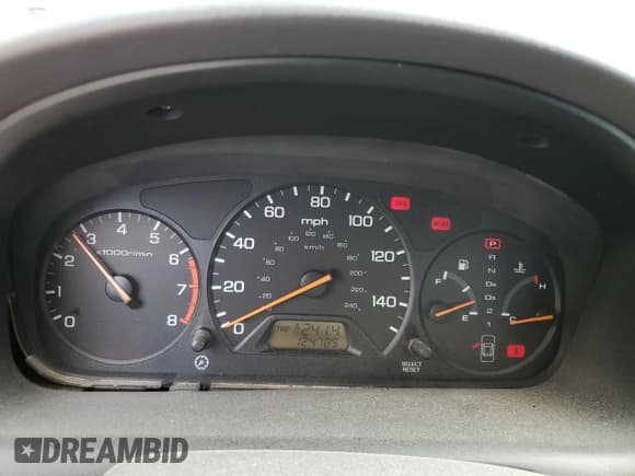 ✅ 1998 Honda Accord LX • VIN: 1HGCG5644WA032616 • Lot: 47128625. Listed on Copart with 124,785 mi. Free auction sales archive from the USA and detailed vehicle history report at DreamBid. Image 9.