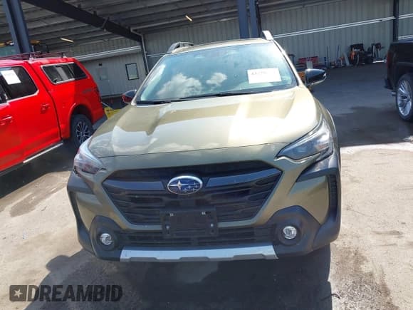 ✅ 2025 Subaru Outback Limited • VIN: 4S4BTANC2S3162525 • Lot: 43370752. Wystawiony na IAAI z przebiegiem 17 225 mil. Bezpłatny archiwum sprzedaży aukcyjnych z USA i szczegółowy raport historii pojazdu na DreamBid. Zdjęcie 12.