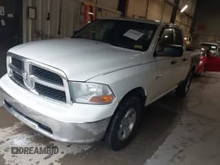 ✅ 2009 Dodge 1500 TRX • VIN: 1D3HV18P49S700804 • Lot: 42244041. Wystawiony na IAAI z przebiegiem 152 952 mil. Bezpłatny archiwum sprzedaży aukcyjnych z USA i szczegółowy raport historii pojazdu na DreamBid. Zdjęcie 2.