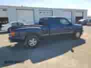 2001 Chevrolet Silverado 1500 LS with VIN 2GCEC19V811238332, listed as a Copart auction lot 86172695 with 294,124 mi miles and Salvage title. Bid and sale history available at DreamBid. Image 3.