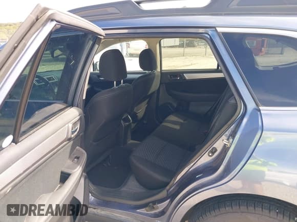 ✅ 2016 Subaru Outback Premium • VIN: 4S4BSAHC4G3317565 • Lot: 43487324. Wystawiony na IAAI z przebiegiem 120 759 mil. Bezpłatny archiwum sprzedaży aukcyjnych z USA i szczegółowy raport historii pojazdu na DreamBid. Zdjęcie 8.