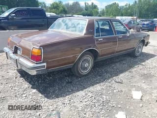 ✅ 1984 Oldsmobile Delta • VIN: 1G3AN69Y6EX437131 • Лот: 42751494. Опубликован ранее на IAAI с пробегом 28 567 миль. Бесплатный доступ к архиву аукционных продаж из США и подробный отчёт об истории автомобиля на DreamBid. Изображение 4.