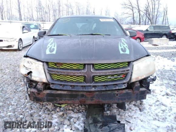 ✅ 2014 Dodge Avenger SE • VIN: 1C3CDZABXEN189664 • Лот: 42303165. Опубликован ранее на Copart с пробегом 197 492 миль. Бесплатный доступ к архиву аукционных продаж из США и подробный отчёт об истории автомобиля на DreamBid. Изображение 5.