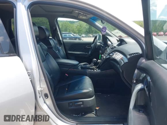 ✅ 2009 Acura MDX Technology • VIN: 2HNYD286X9H513576 • Lot: 42390229. Wystawiony na IAAI z przebiegiem 142 797 mil. Bezpłatny archiwum sprzedaży aukcyjnych z USA i szczegółowy raport historii pojazdu na DreamBid. Zdjęcie 5.