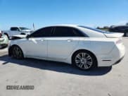 ✅ 2013 Lincoln MKZ • VIN: 3LN6L2GK6DR806012 • Lot: 82751055. Wystawiony na Copart z przebiegiem 196 273 mil. Bezpłatny archiwum sprzedaży aukcyjnych z USA i szczegółowy raport historii pojazdu na DreamBid. Zdjęcie 2.