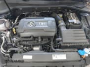 ✅ 2019 Volkswagen Golf S • VIN: 3VWH17AU6KM515754 • Lot: 42774524. Wystawiony na IAAI z przebiegiem 23 981 mil. Bezpłatny archiwum sprzedaży aukcyjnych z USA i szczegółowy raport historii pojazdu na DreamBid. Zdjęcie 10.