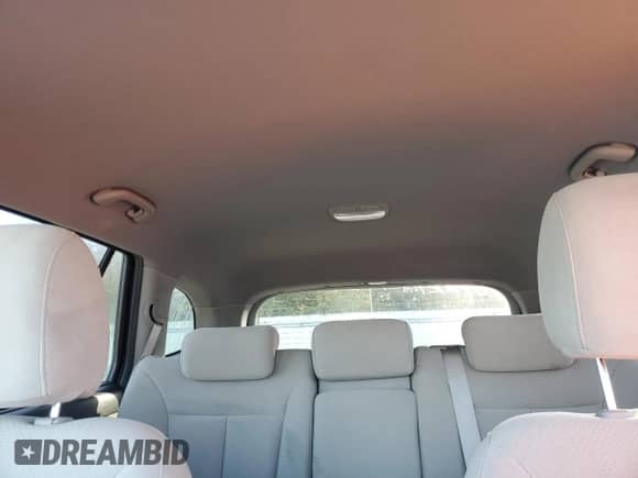 2009 Hyundai Santa Fe GLS с VIN 5NMSG73D39H317666, выставлен на аукционе Copart как лот 73697074 с пробегом 104 336 миль миль и Списание • Salvage title. История ставок и продаж доступна на DreamBid. Изображение 10.