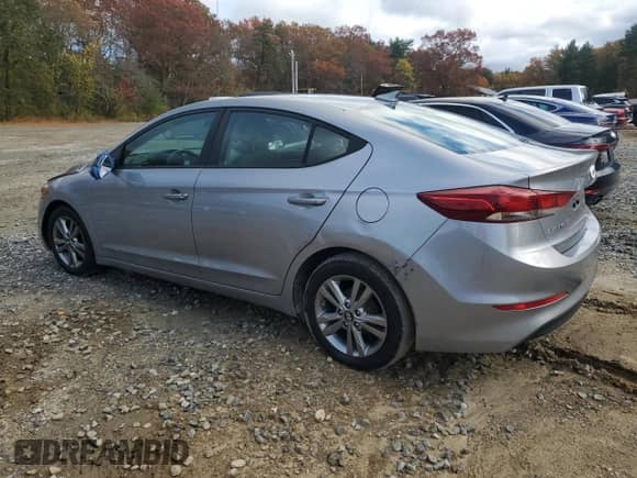 2017 Hyundai Elantra SE z VIN 5NPD84LF2HH024963, wystawiony jako Copart lot #91060625 z przebiegiem 149 159 mil mil oraz Czysty tytuł • Clean title. Historia ofert i sprzedaży dostępna na DreamBid. Obrazek 2.