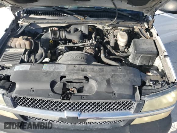 ✅ 2003 Chevrolet Silverado 1500 Work Truck • VIN: 1GCEC14X63Z153945 • Лот: 81243164. Опубликован ранее на Copart с пробегом Не указан. Бесплатный доступ к архиву аукционных продаж из США и подробный отчёт об истории автомобиля на DreamBid. Изображение 11.