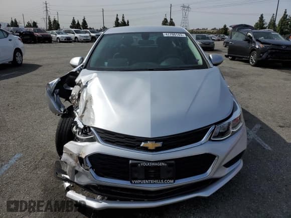 ✅ 2018 Chevrolet Cruze LS • VIN: 1G1BC5SMXJ7205078 • Lot: 41700143. Listed on Copart with 44,034 mi. Free auction sales archive from the USA and detailed vehicle history report at DreamBid. Image 5.