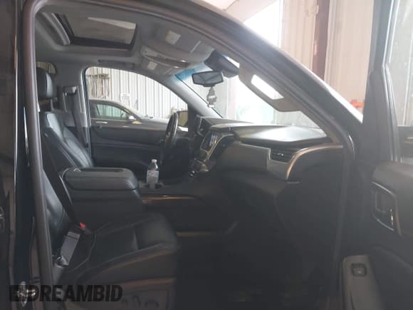 ✅ 2017 Chevrolet Tahoe LT • VIN: 1GNSKBKC5HR220870 • Lot: 42826896. Listed on IAAI with 142,036 mi. Free auction sales archive from the USA and detailed vehicle history report at DreamBid. Image 5.