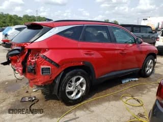 ✅ 2023 Hyundai Tucson SEL • VIN: 5NMJB3AE4PH171693 • Lot: 62933894. Wystawiony na Copart z przebiegiem 10 545 mil. Bezpłatny archiwum sprzedaży aukcyjnych z USA i szczegółowy raport historii pojazdu na DreamBid. Zdjęcie 3.