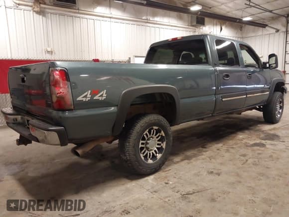 ✅ 2007 Chevrolet Silverado 2500HD LT1 • VIN: 1GCHK23UX7F113243 • Lot: 42880026. Listed on IAAI with Not provided. Free auction sales archive from the USA and detailed vehicle history report at DreamBid. Image 4.